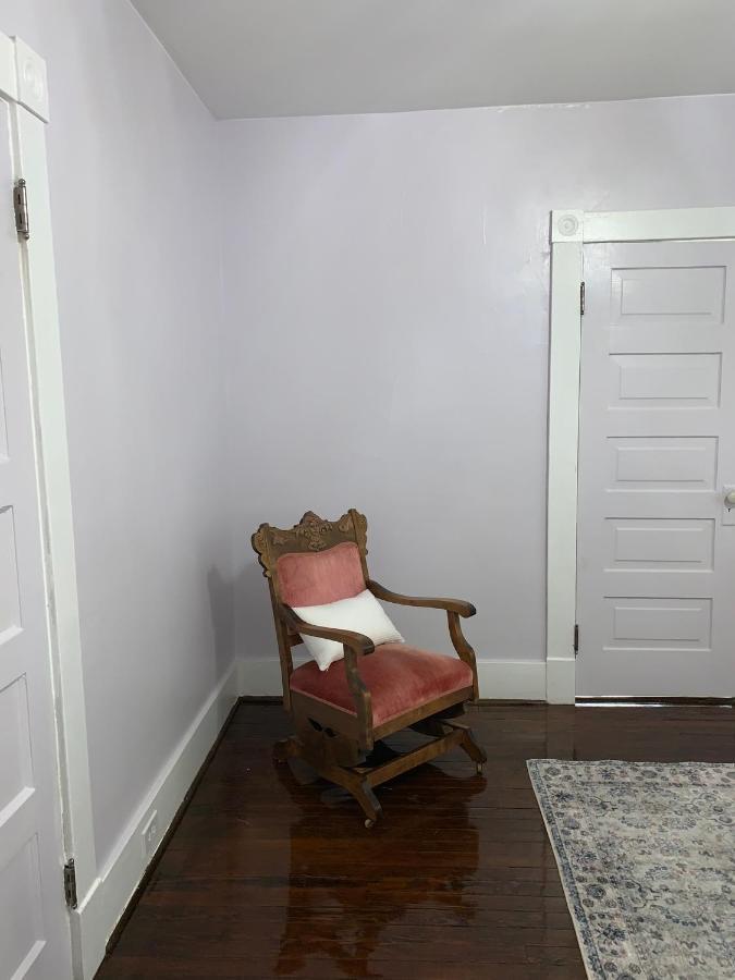 شقة Historical District 2Bdrm Built In 1910 لينشبرج المظهر الخارجي الصورة